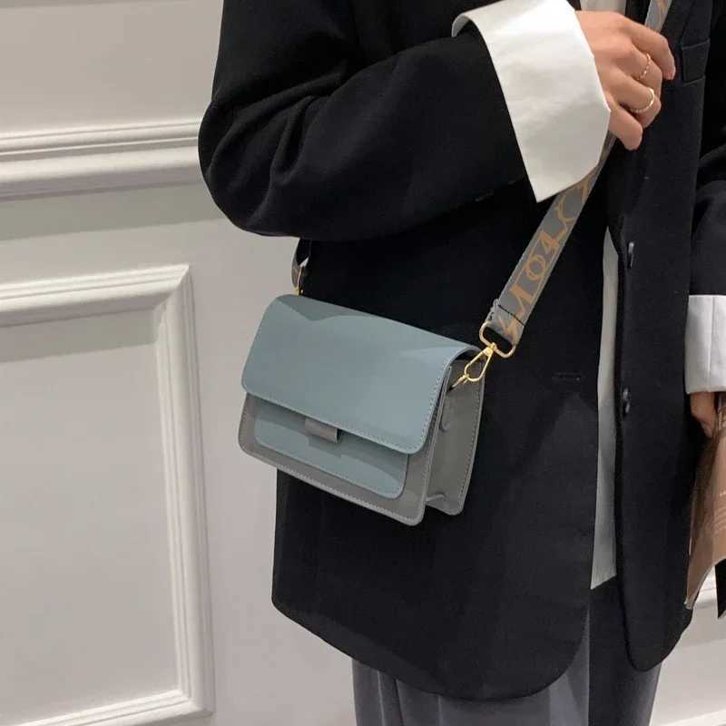 Wide Straps Shoulder Bag Flap Small Crossbody Bags for Women Simple Classic Handbags for Women Sac A Main Femme bag women Y250315