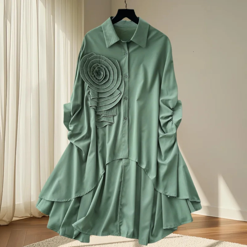 2025EuropeanClothesLooseBlouseChicTurndown CollarIrregularThree-dimensional flowersWomenBatwing SleeveTops41293 250310