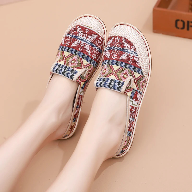 Fashion Womens Shoes Ethnic Style Embroidered Linen Breathable Outdoor Casual Slippers Shoes for Women 250314