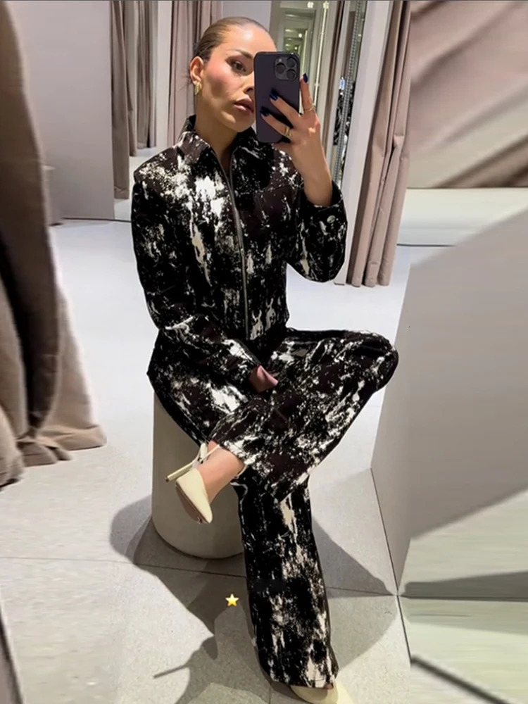 Printed zipper jacket straight pants set for womens casual retro collar high waisted fashion 250313
