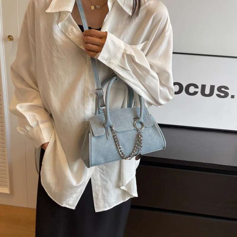 2025 New Simple Multi functional Women's Crossbody Bag Classic Soft Handle Women's Small Handbag Designer Fashion Shoulder Bag4