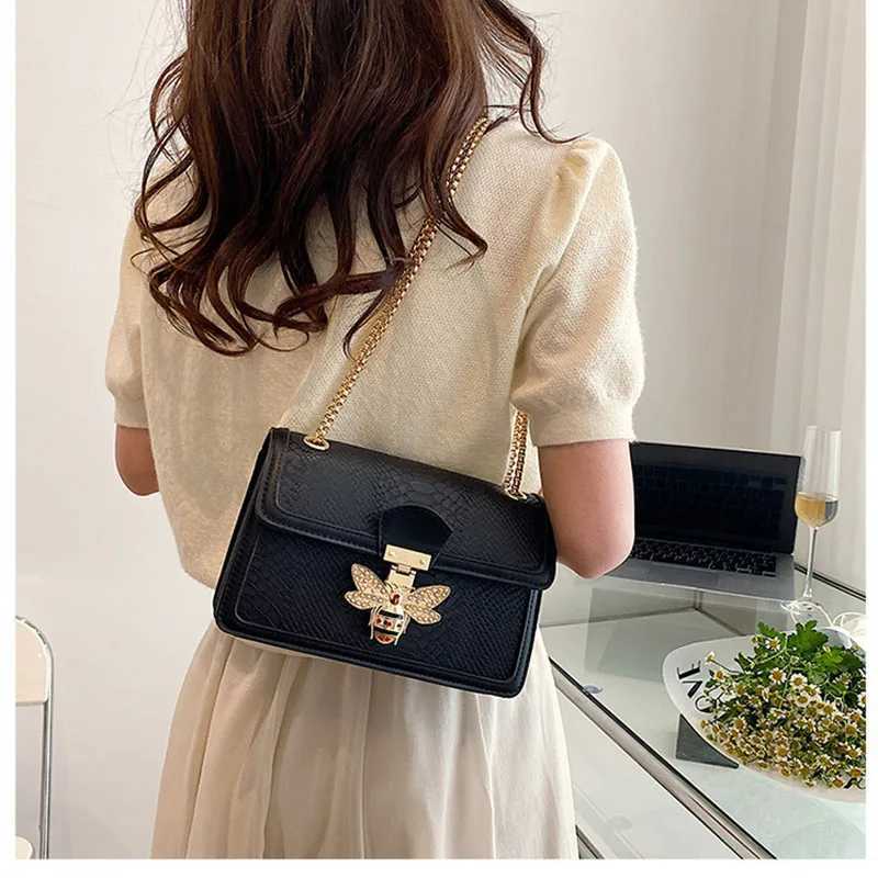 Retro womens handbag flip shoulder bag womens portable satin cross body bag Y250315