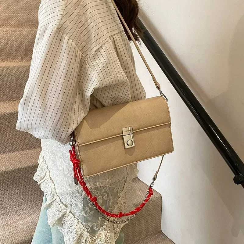 2025 Fashionable Solid Color Commuter Crossbody Bag - Luxury Leather Tote With Minimalist Vintage Parisian Charm Y250315
