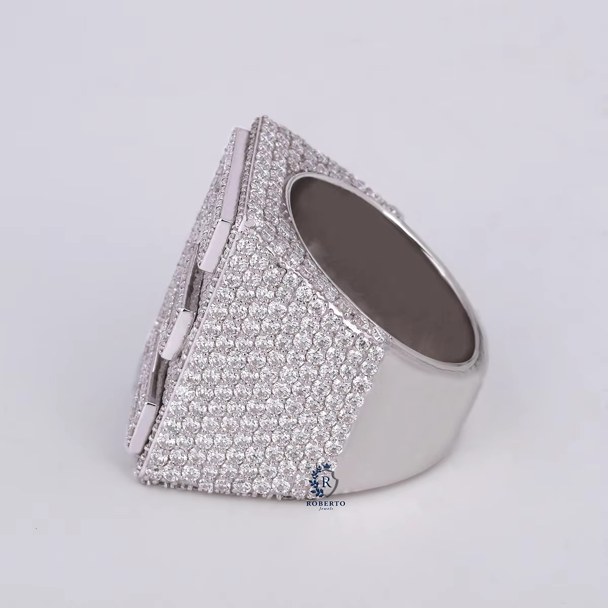Hot Selling Mens Hip Hop Ring Collection Crafted in VVS Clarity Moissanite Diamond Sterling Silver for Engagement New Fashion