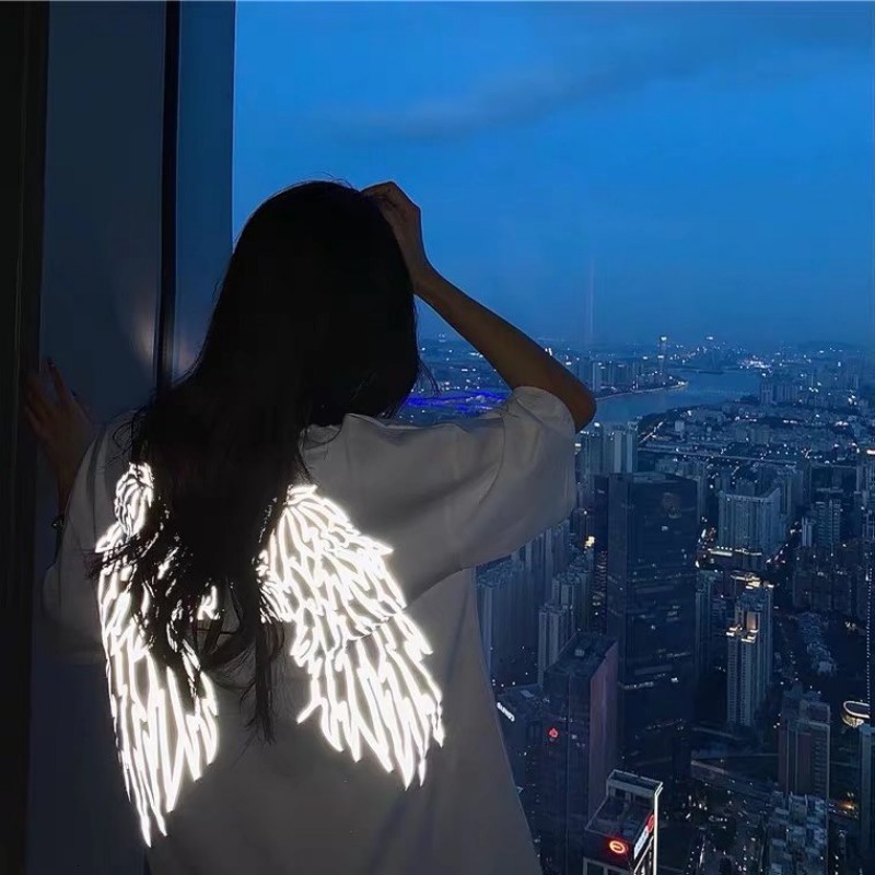 2025 Summer Korean T-shirt Designer's New Men's And Women's Large Shirt Short Sleeve Reflective Angel Wings Printed Couple's Top O