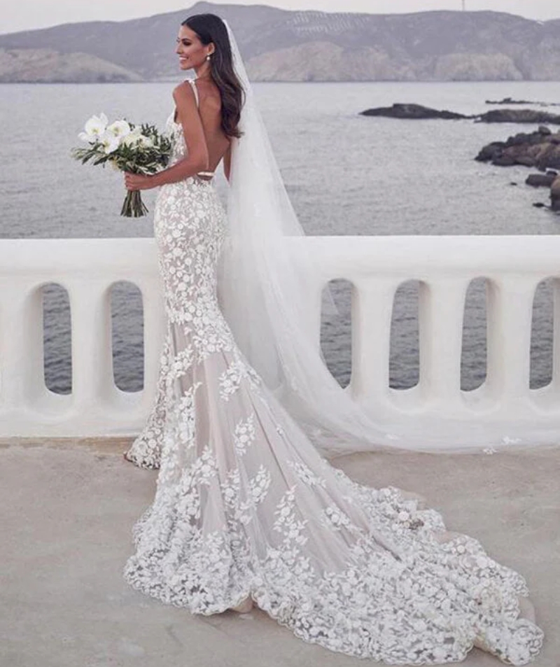 Bohemian Lace Mermaid Wedding Dresses Backless V-Neck Straps Long Beach Bridal Gown 2025 Summer Vestido De Novia Ivory And Champagne