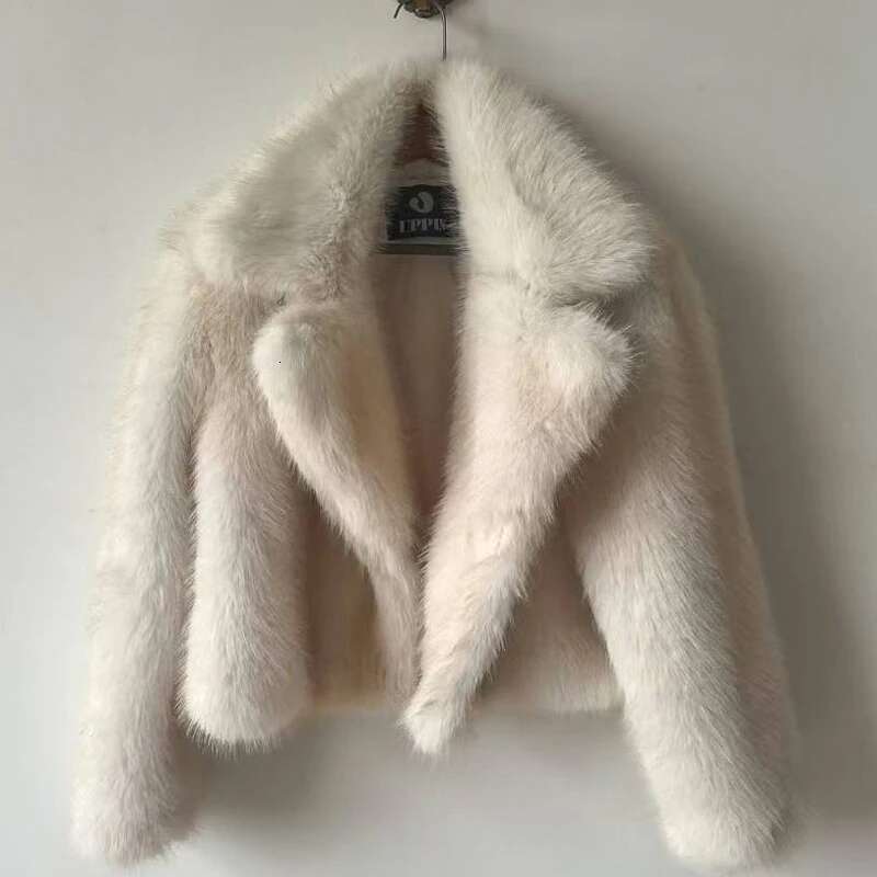 2024 Brand Autumn Winter Coat Women Short Lazy Wind Fox Fur Jacket Cropped Fluffy Casaco De Pele Feminino