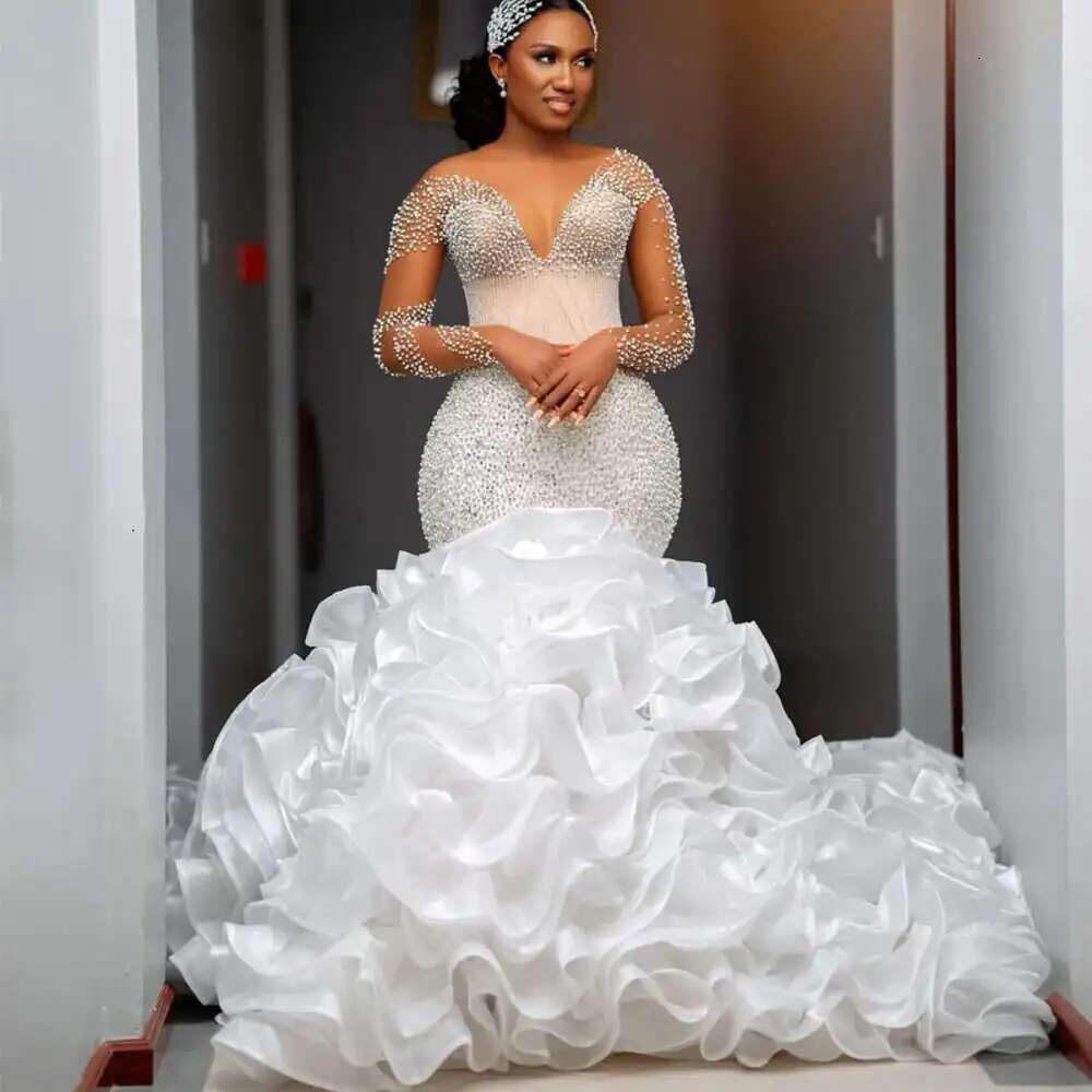 Custom Spoon Neck Shiny Pearls Beads For Long Sleeves Removable Layered Skirt Wedding Dress