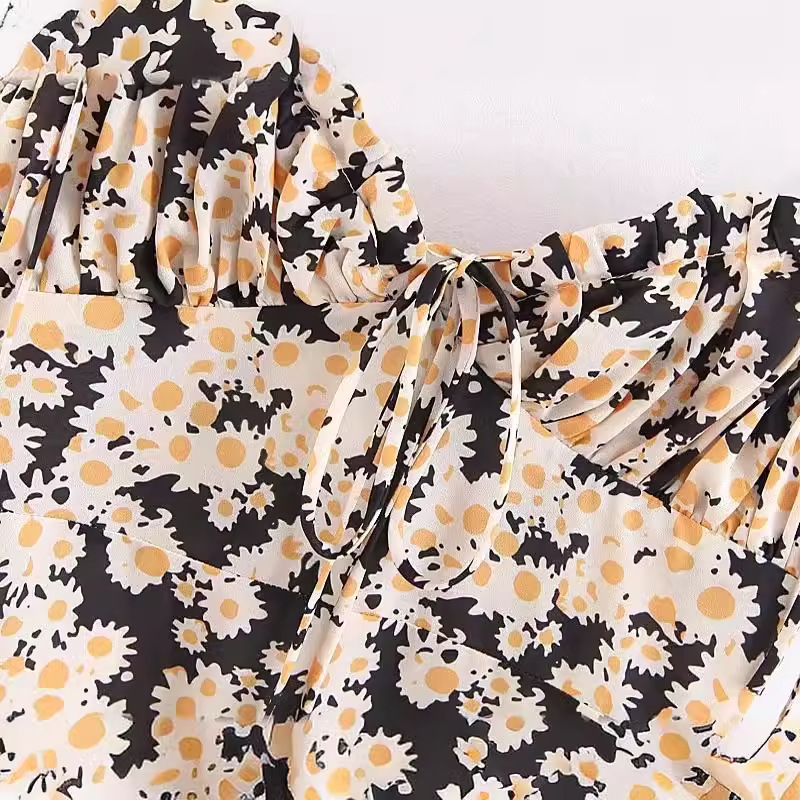 Blogger Street Photography Sexy Daisy Printed Strap Skirt Summer New Versatile Dress