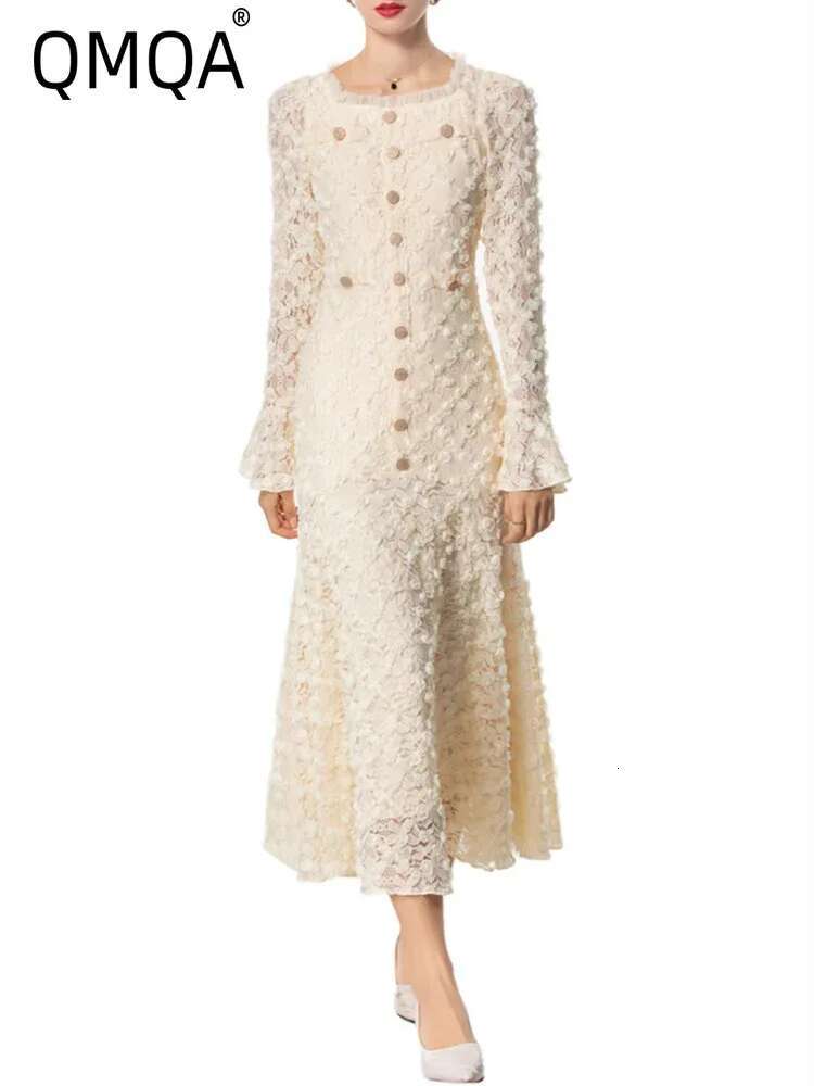 QMQA Fashion Women's Elegant Dresses Three-Dimensional Ral Square Collar Long Sleeved Princess Style Dress Autumn New 1A232