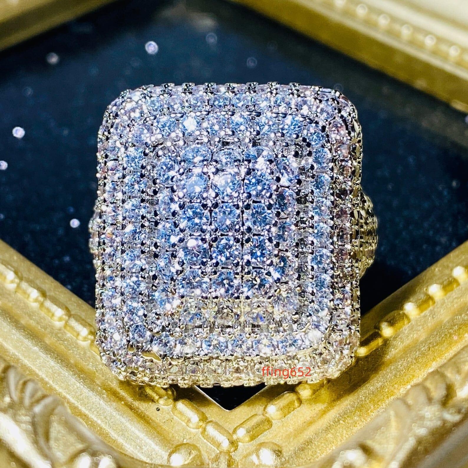 Luxury Style High End Jewelry Buss Down 925 Silver VVS Moissanite Diamond Mans Ring for Sale