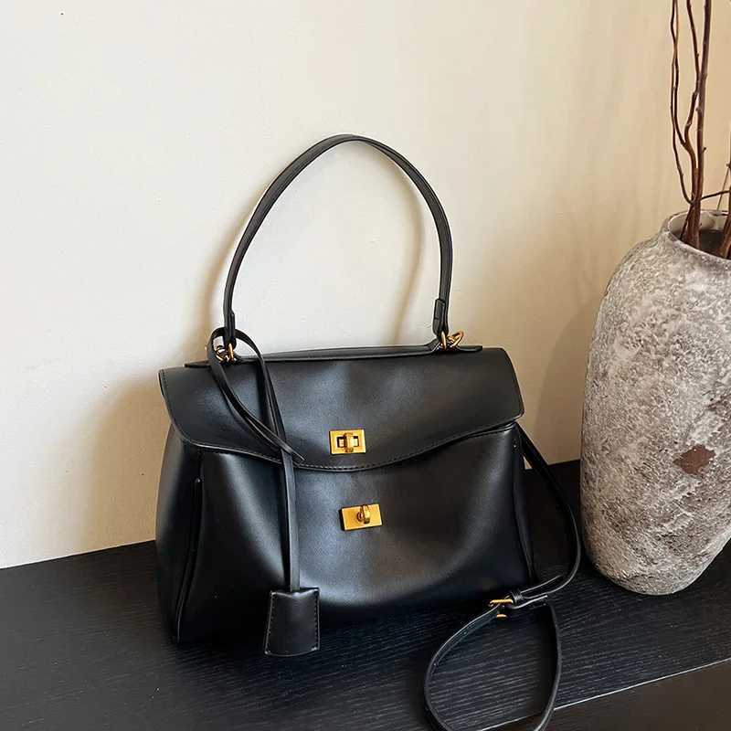 French niche luxury large capacity elegant shoulder bag bottom fashionable casual and soft Y250315