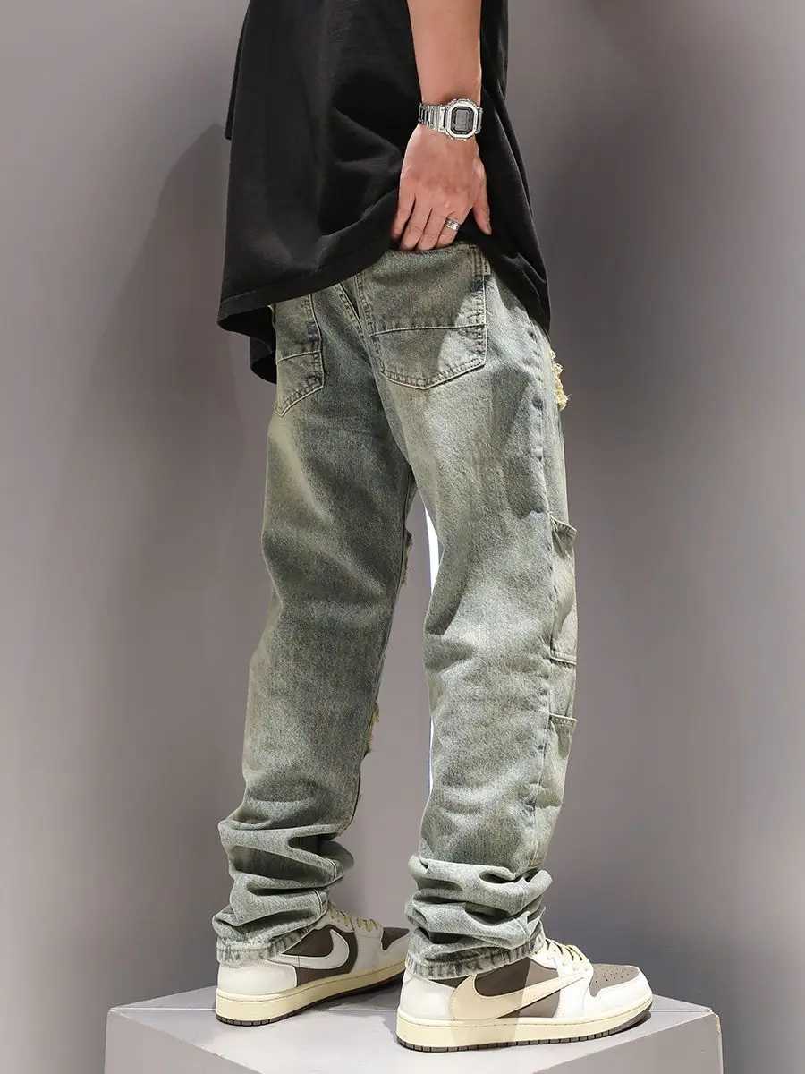 New multi zipper pocket washing and perforated jeans suitable for men and womens personalized straight leg retro casual pants y2k on the streetsT25031