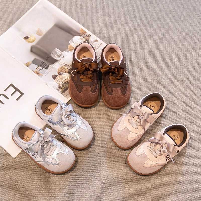 Athletic Outdoor Girls moral training shoes Spring and Autumn 2025 new childrens shoes Autumn sports shoes Board shoes Womens treasure kindergarten cY