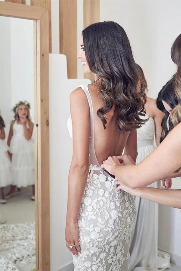 Bohemian Lace Mermaid Wedding Dresses Backless V-Neck Straps Long Beach Bridal Gown 2025 Summer Vestido De Novia Ivory And Champagne