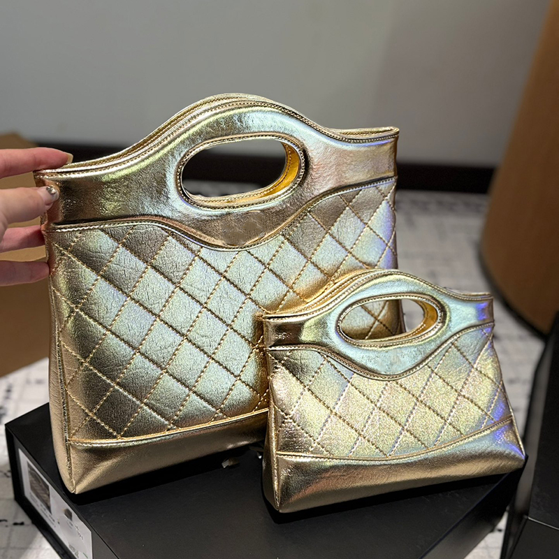 Designer Women Shoulder Bag Leather Gingham Gold Hardware Metal Buckle Matelasse Chain Semi-Round Handle Crossbody Bag Large Capacity Shopping Bag 31 Bags 29/20cm