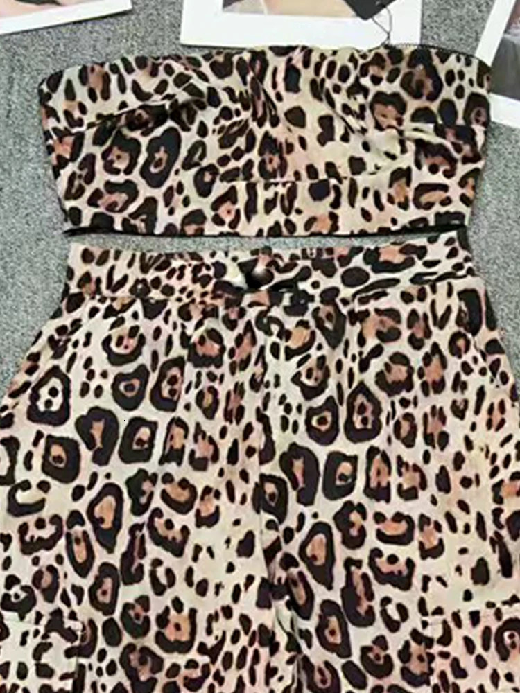 Retro leopard print sexy bust unfolded twopiece set for spring womens clothing high waist wide leg pants fashion 250313