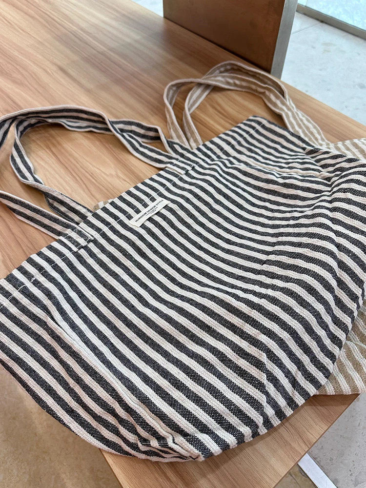 Environmentally friendly folding khaki striped pattern shopping bag for female college students shoulder bag 250311
