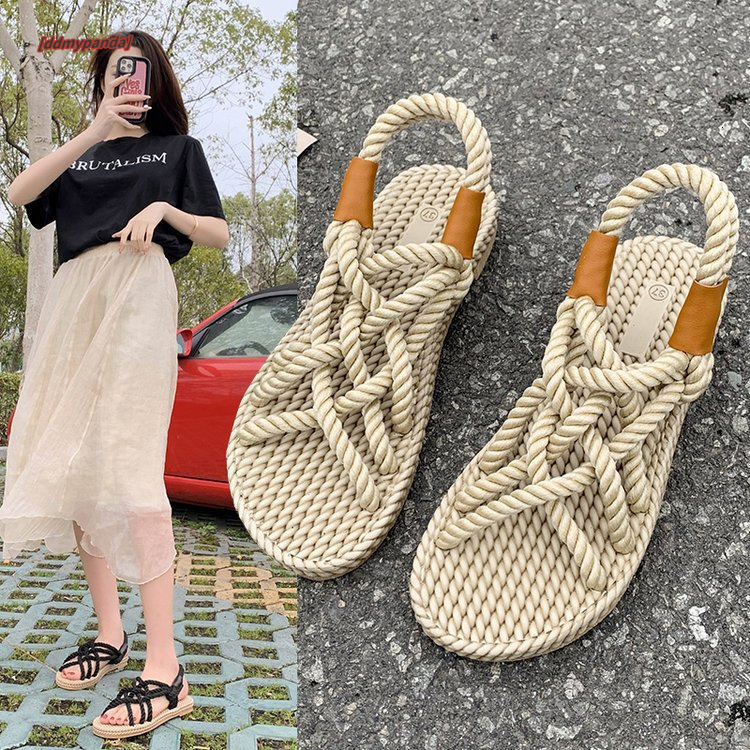 Sandals women's hemp rope weaving 2025 summer new handmade grass shoes, internet famous and versatile, wearing Roman beach sandals for women ddmy
