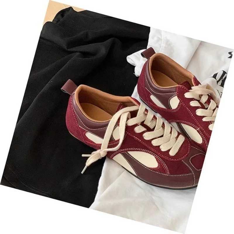 Casual shoes for women soft breathable anti slip walking sports shoes for women comfortable and fashionable lace running net sports shoes for women 20
