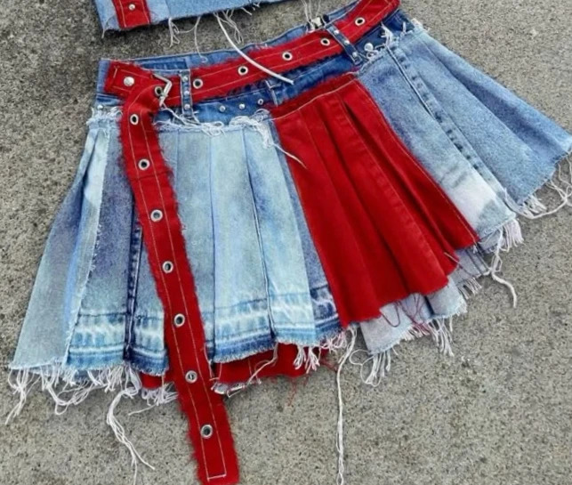 Sexy womens denim pendant skiing twopiece set Y2K Sweetheart Harajuku Gothic color bag shoulder top 250312