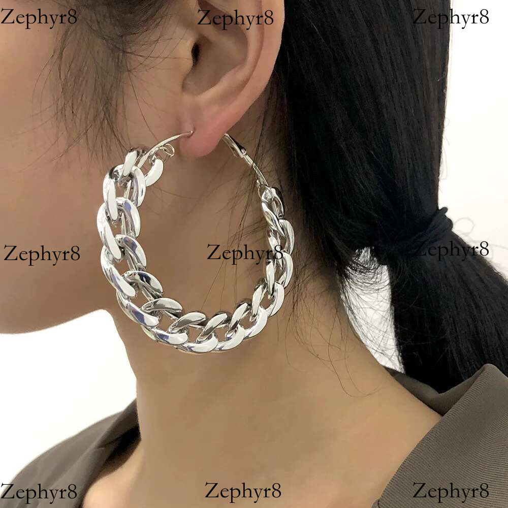 2025 New model Metal Punk Style Oversized Large Hoop Twisted Big Circle Round Loop Earrings for Women Exaggerate Party Jewelry Gifts