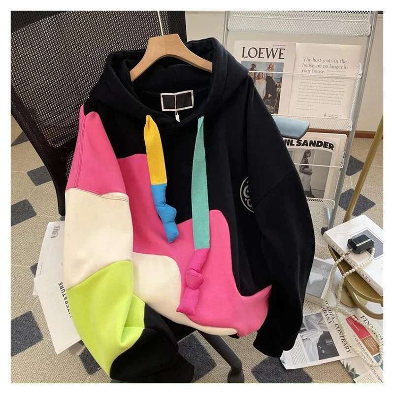 2025 New Korean Designer Fashion Plush Color Contrasting Hoodie Medium to Long Women's Coat5