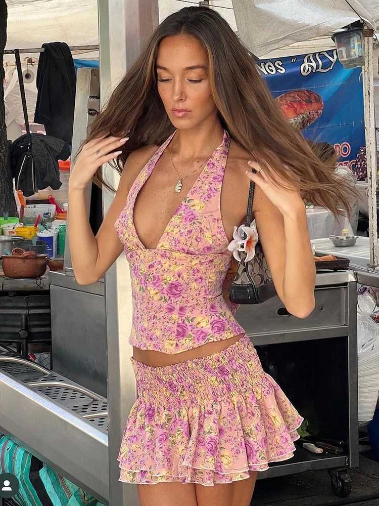 Two Piece Dress Articles Sexy Slvel Printed Two Piece Set Womens Button Ceiling Vest Lace Hundred Fold Mini Skirt Set Beach Wear 2025 Y250315HDYC