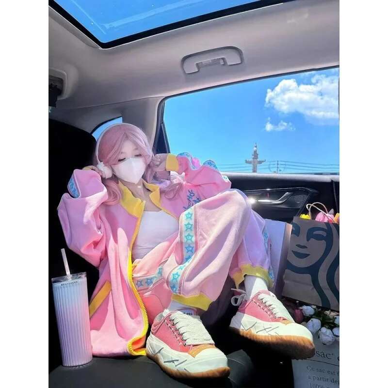 2025 New Dopamine Leisure Sports Set Female Designer Fashion Pink Sweet Loose Fashion cardigan sweater pants two-piece set5