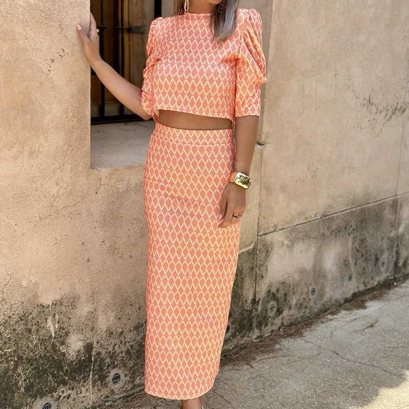 Two Piece Dress Puff Slip Top+Dr set with fashionable geometric print temperature O collar and back evening gown 2-piece set summer fashion Slit bodys