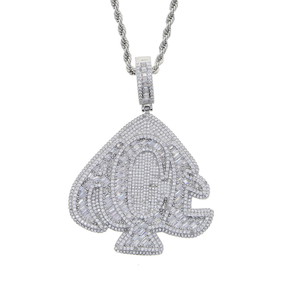 Custom all diamond iced out Moissanite Diamond Personalized heart pendant Rap Fashion Cool man hip Hop pendant