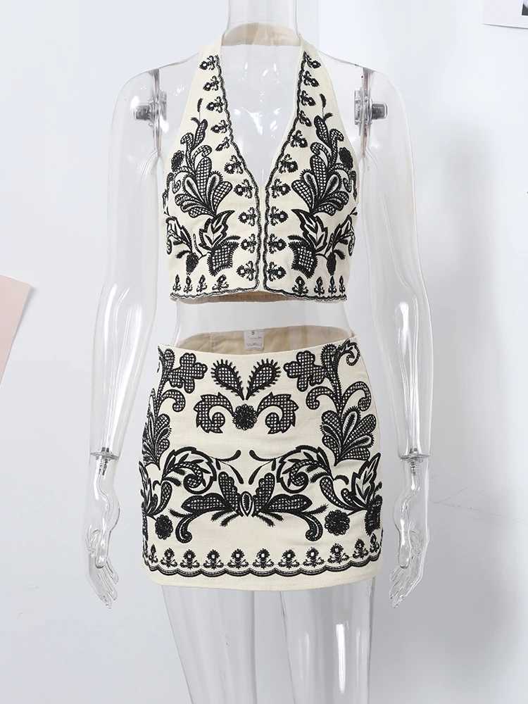 Two Piece Dress Print Crop Top Mini Ski Set Womens Beach Slvel V-neck Back Tank Top High Waist Ski Womens Set 2025 Summer Womens Set Y250315TW4J