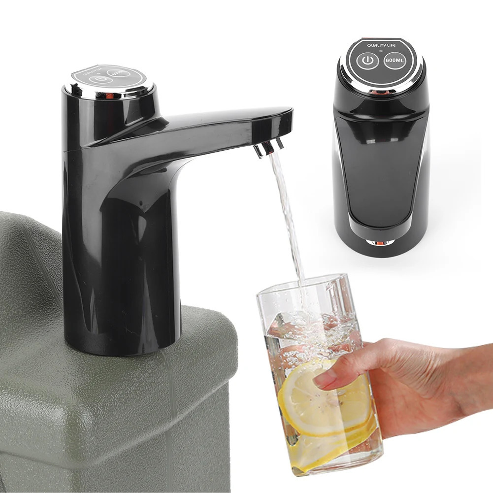 11L outdoor water tank with large capacity camping equipped faucet and USB charging electric pump distributor 250314
