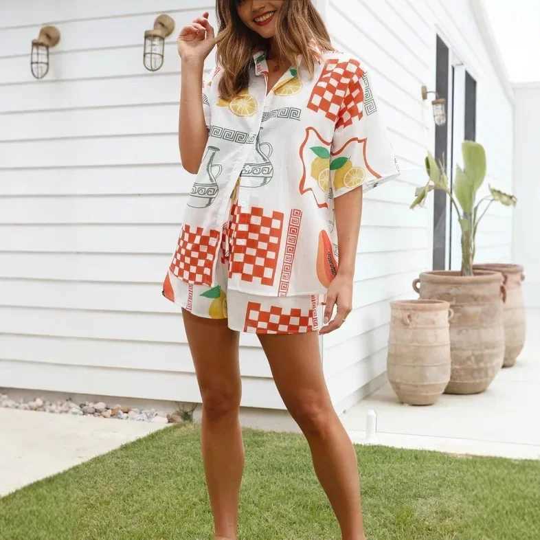 Two Piece Dress Fashion casual printed cardigan with beige collar womens suit jacket 2025 new European American crossover Y250315NOKS