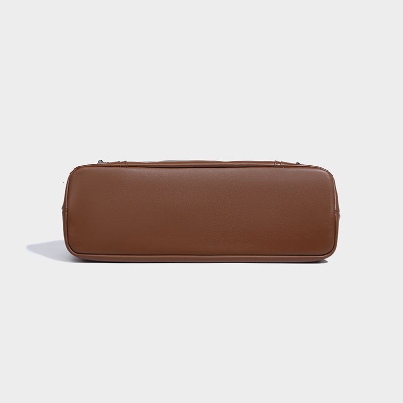 New Soft Leather Tote Messenger Large-Capacity Commuting Underarm Sweet And Cool Style Shoulder Women's Bag
