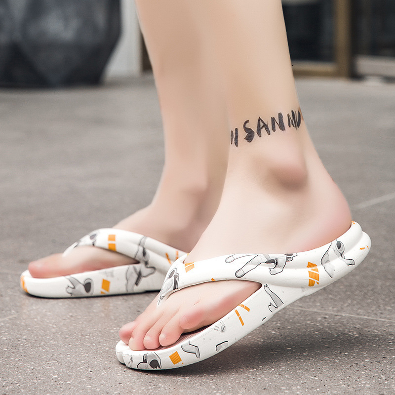 2025 New Designer Sandals 45 Size Flip Flops Men's Cool Summer New Couple Outdoor Soft Soled Beach 46 Clip On Slippers Trendy