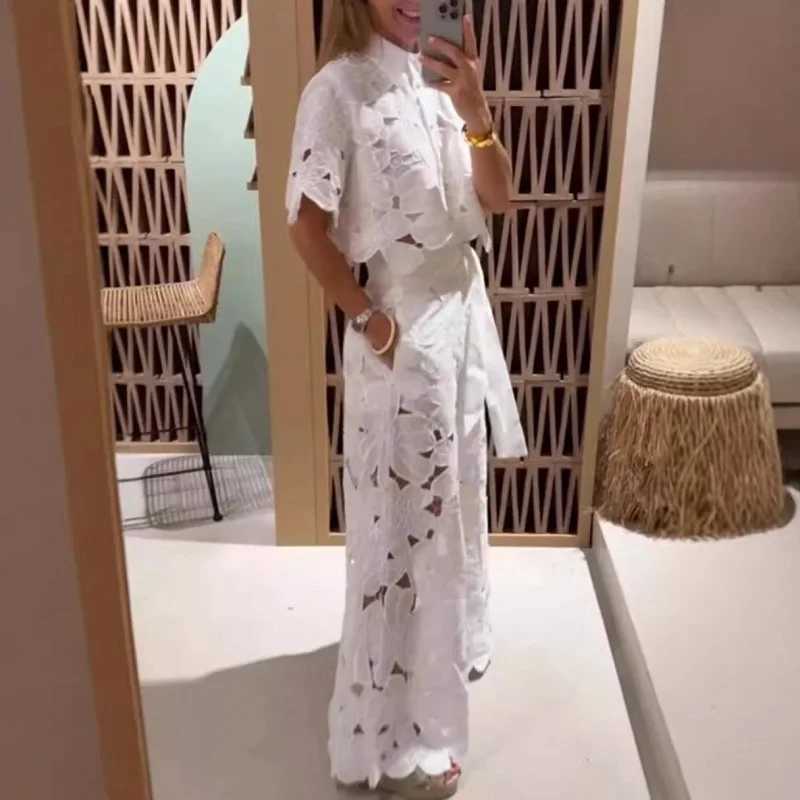 Women's Two Piece Pants Spring Embroidery Hook Flower Hollow Crochet Set Women 2 Pieces Polo-Neck Button Tops+Wide Leg Pants Outfits Sexy Lace Fa