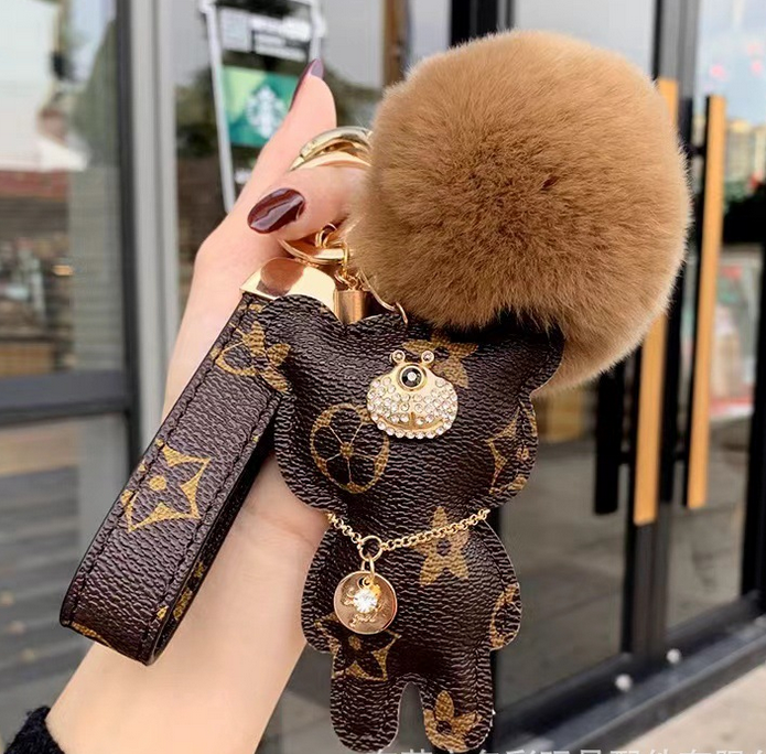 Cute Pompom Keychains Fashion Cat Teddy Bear DOG Designer Key Chain Ring Gifts Women PU Leather Car Buckles Bag Charm Accessories Men Animal