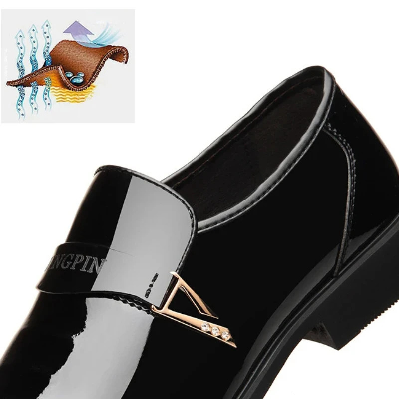 2025 Leather Shoes for Men Patent Leather Mens Casual Oxford Shoes Moccasin Glitter Male Footwear er Business Casual Shoes 250314