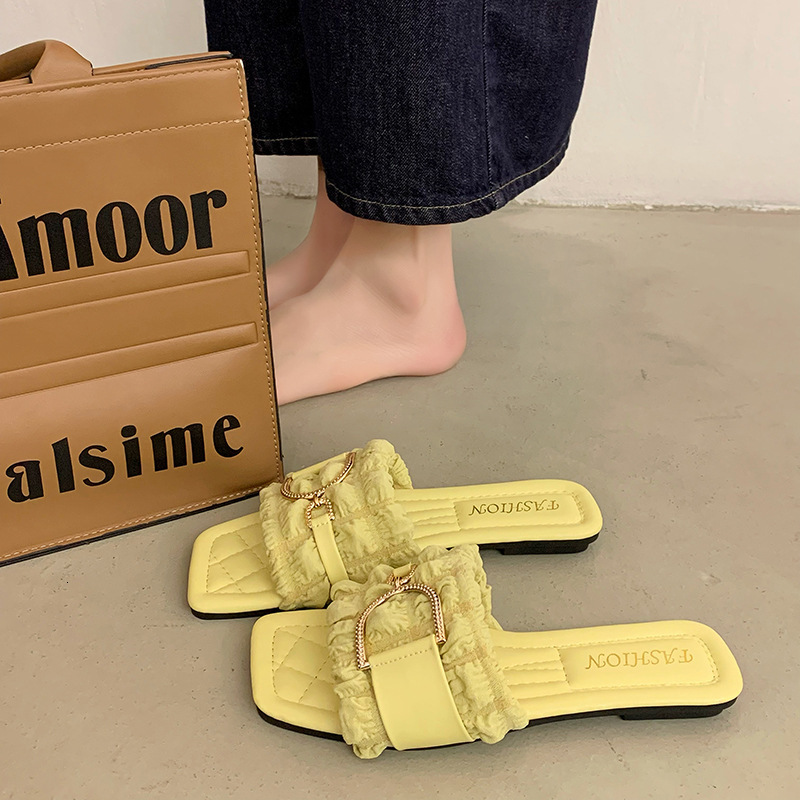 Large Solid 2025 New Designer Sandals Summer New Square Headed Thick Bottom Fashion Casual Outwear Women's One Line Slippers