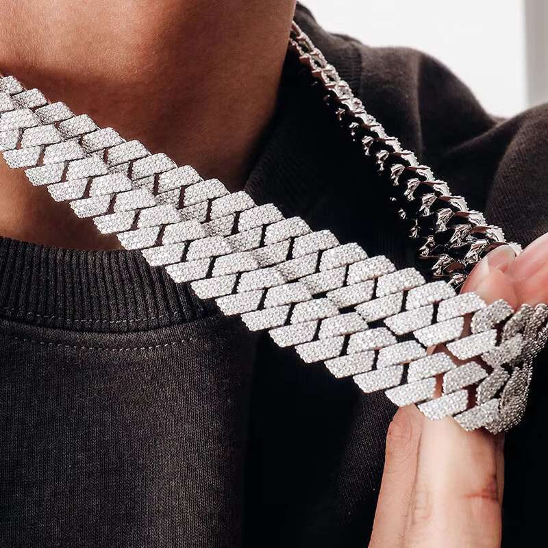 2025 New model Wholesale 8MM VVS Dia S Sier k Chain Ready to Stock Hip Hop Iced Out Moissanite Cuban Bracelet
