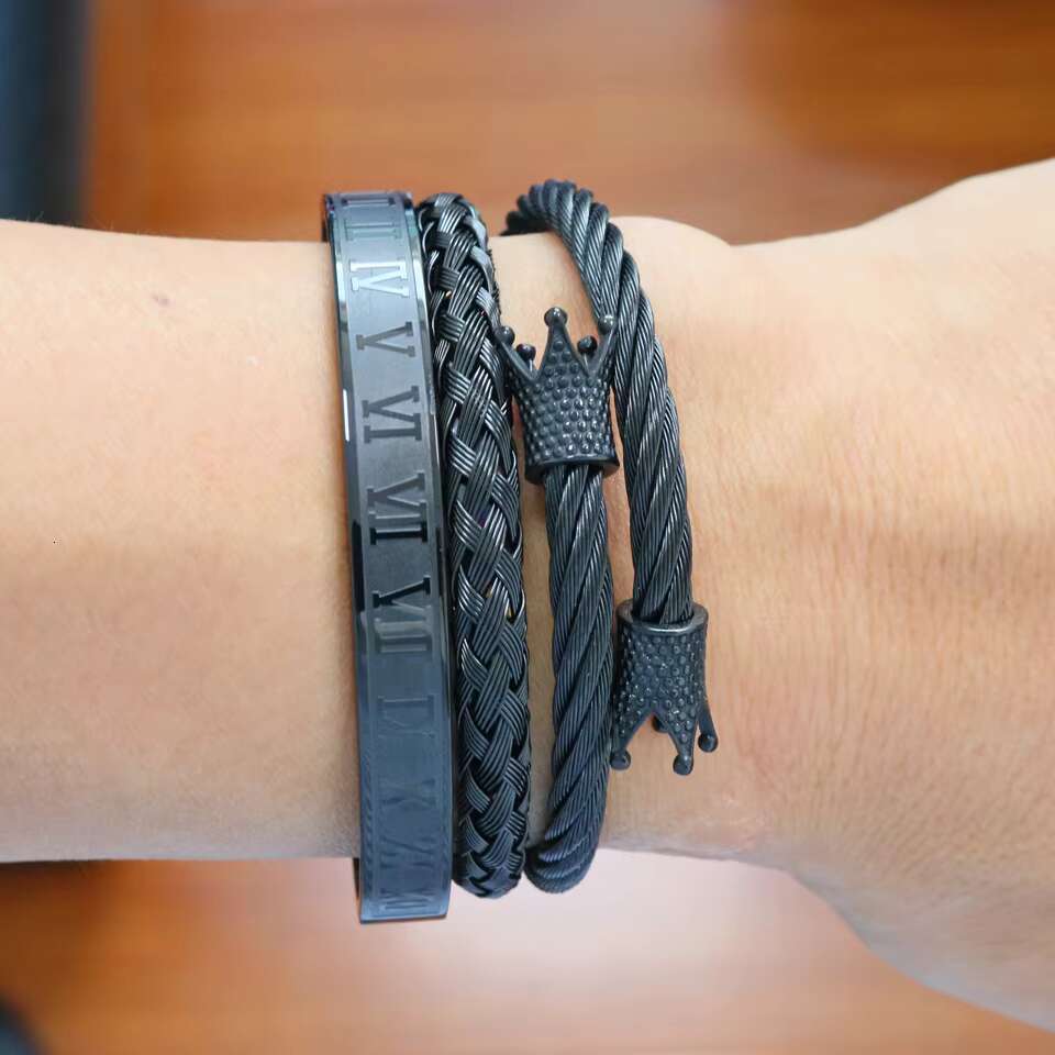 2025 New model European Jewelry Punk Hip Hop 3Pcs/Set Gold Plated Stainless Steel Royal Crown Screw Bangle Bracelet Set Men