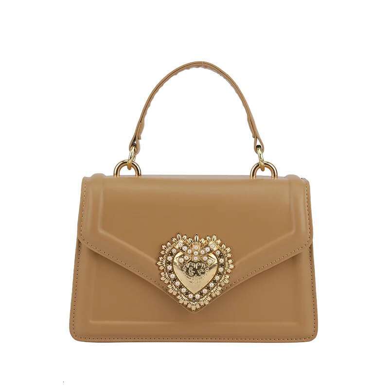 Fashion New Women's Clamshell Handbag Women Crossbody Bags Lady Tote Design Sense High Quality Light Small Square Bag