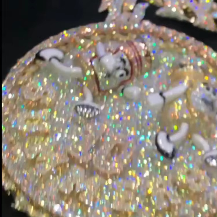 Custom Hiphop Style Moissanite Diamond Iced Out 925 Sterling Silver 18K Gold Plating VVS GRA Certified Moissanite Pendant