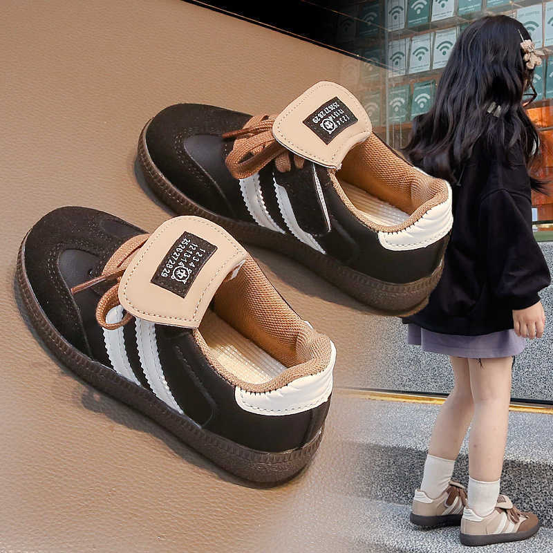 Athletic Outdoor Girls shoes 2025 new spring and autumn style childrens casual lightweight Forrest Gump shoes for girls fashion sports board shoes for