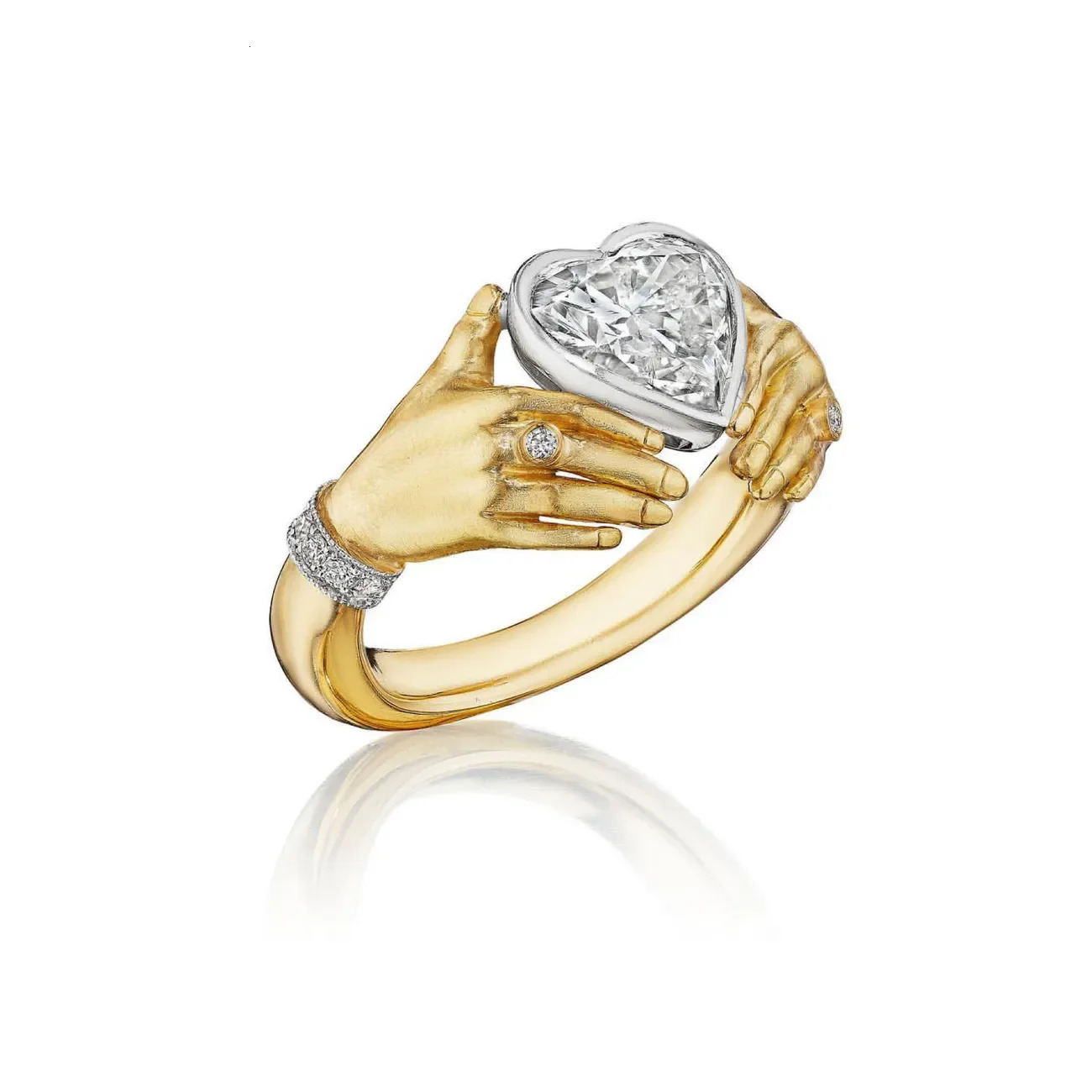 The Middle Ancient Times Style Retro Gold Color Embrace The Zircon Ring Both Hands UNISEX High End Banquet Jewelry Rings 250314