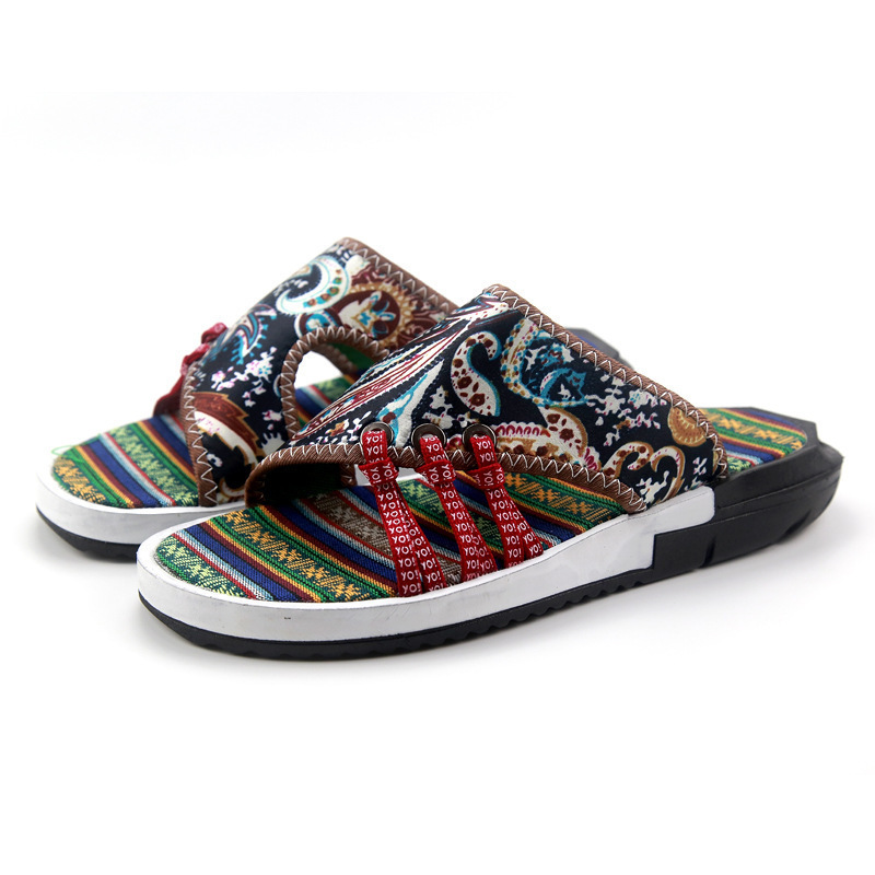 2025 New Designer Sandals Large Fashion Thick Bottom Slippers Summer Jackets Outdoor Men's Beach Sandals Fashion Flip Flops