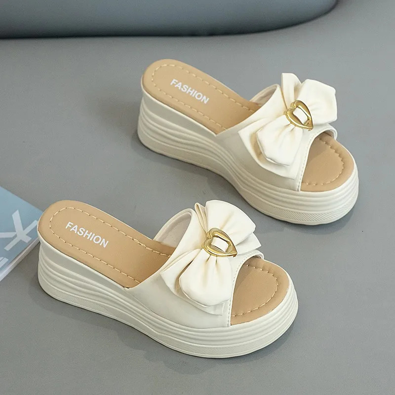 Women Fashion Thick Sole Home Platform Slippers Summer Clogs Non Slip Elevated Slides Shoes damen Thick-soled Flip Flops Sandals 250314