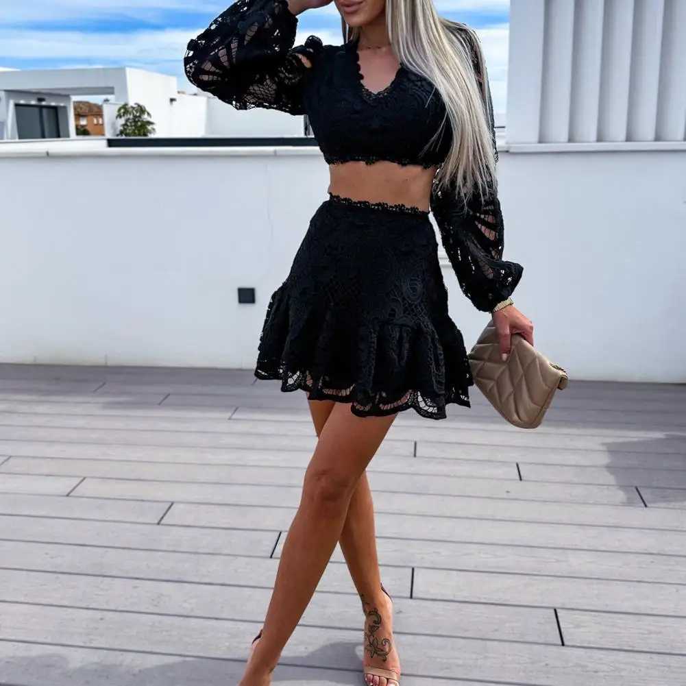 Two Piece Dress Lantern Slves lace crop top 2-piece set sexy ultra-thin summer high waisted dress S-through pleated mini shirt bra top 90 Y250315RJ1B