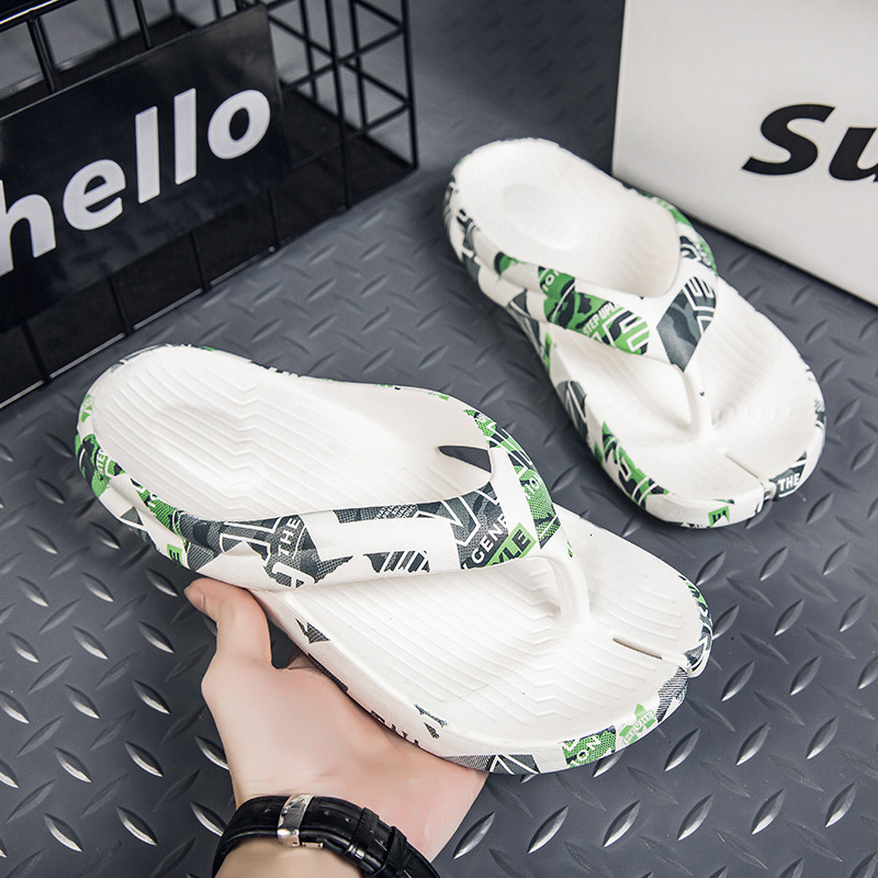 Designer Men's Plus Size Flip Flops For Summer Outdoor Wear Beach Anti Slip Casual Sandals With Clip Feet Feel Like Stepping On Poop Thick Sole V